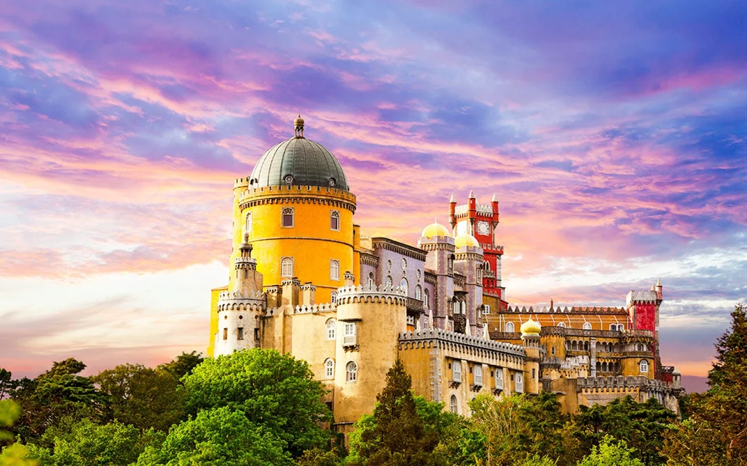Full-Day Tour of Sintra, Pena Palace, Cabo da Roca & Cascais from Lisbon with Lunch Image 2