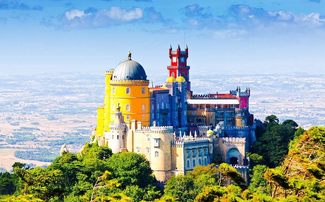 Full-Day Tour of Sintra, Pena Palace, Cabo da Roca & Cascais from Lisbon with Lunch Image 5