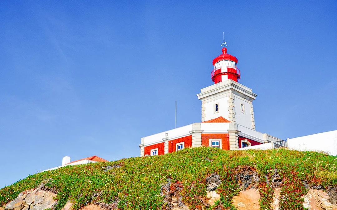 Full-Day Tour of Sintra, Pena Palace, Cabo da Roca & Cascais from Lisbon with Lunch Image 8
