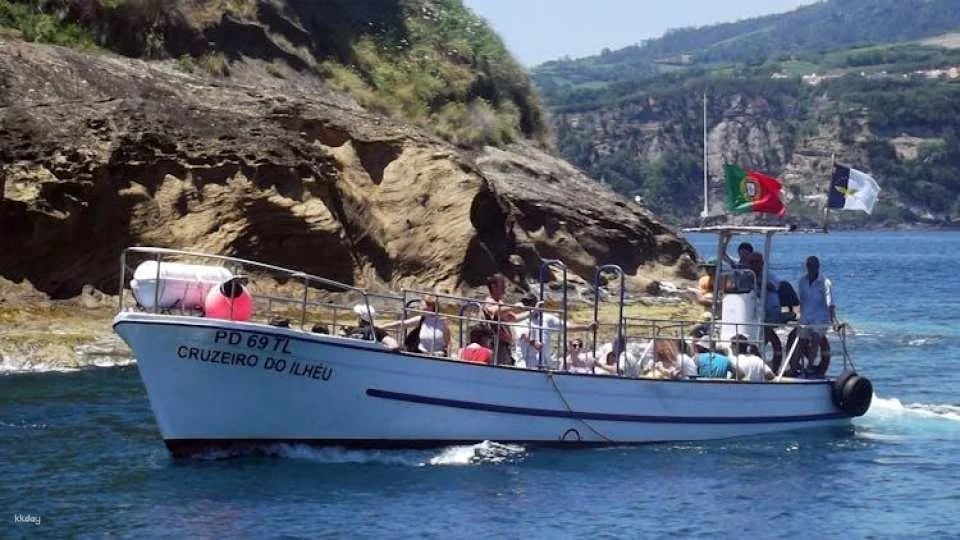 Full-day watching tour with lunch and snorkeling at the Princess Ring