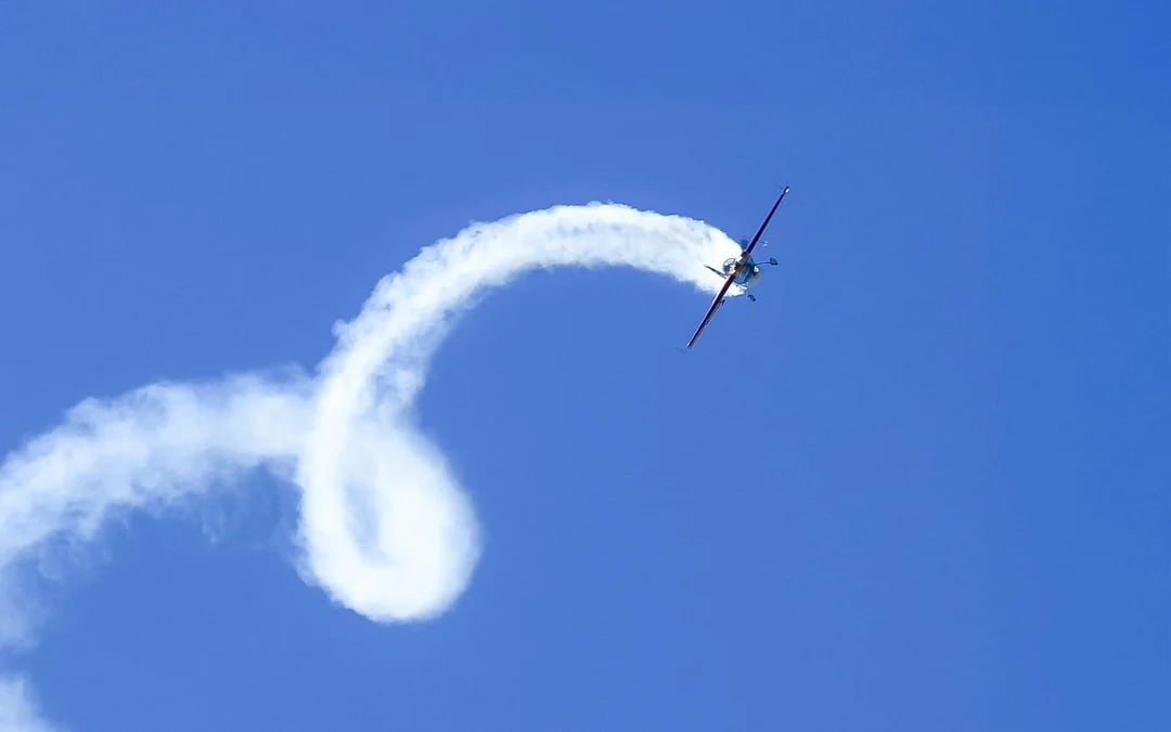 G-FORCE Aerobatic Passenger Experience Image 3