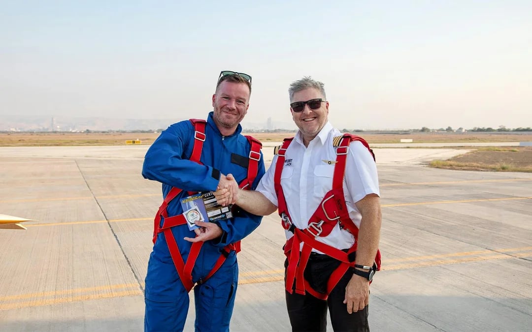 G-FORCE Aerobatic Passenger Experience Image 8