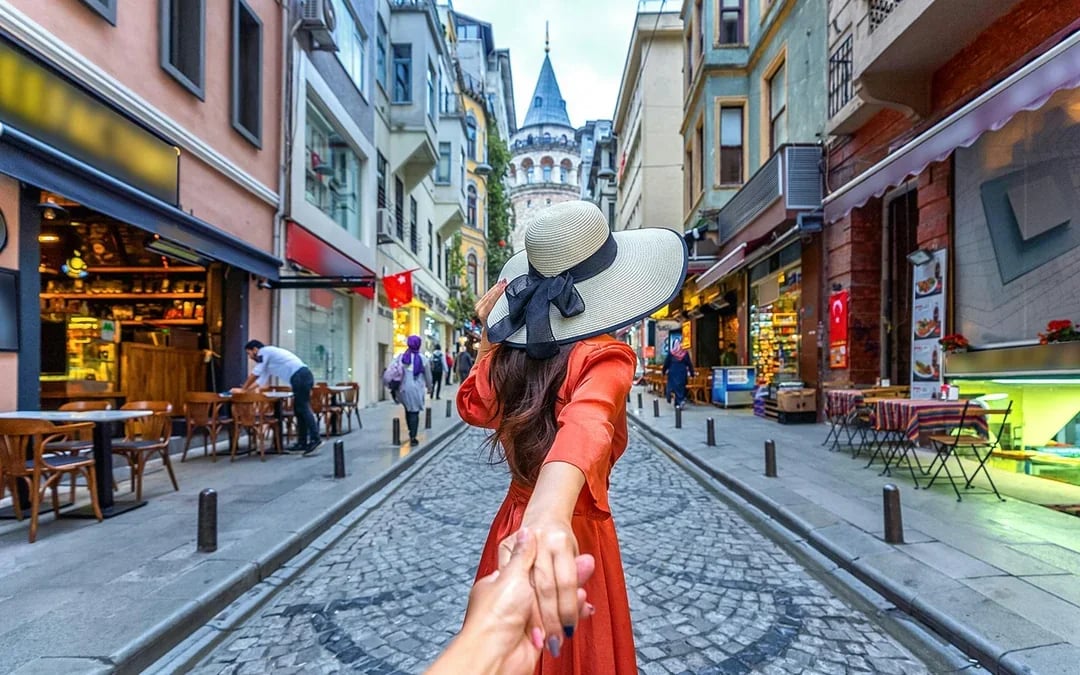 Galata, Taksim, Istiklal Karaköy Guided Walking Tour Image 9
