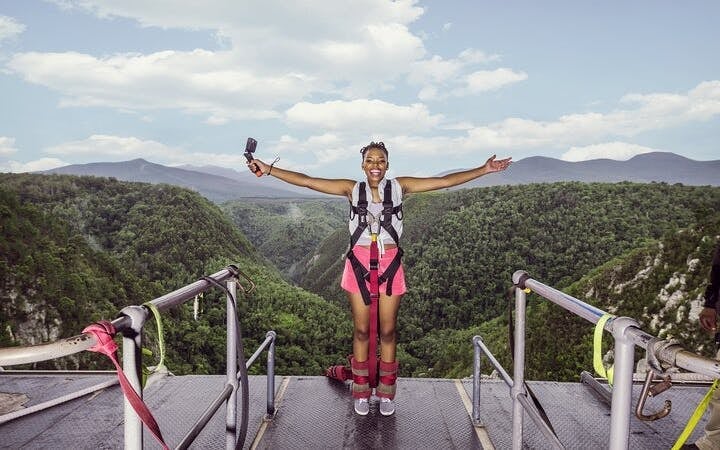 Garden Route Adventure Tour from Cape Town: Bungee Jump & Shark Cage Diving with Accommodation Image 5