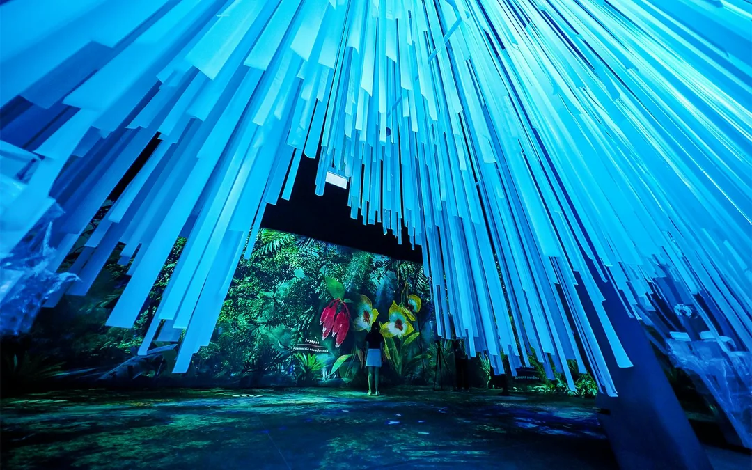 Gardens by the Bay Tickets: Cloud Forest (Jurassic World Experience) + Flower Dome + Supertree Observatory  Image 4