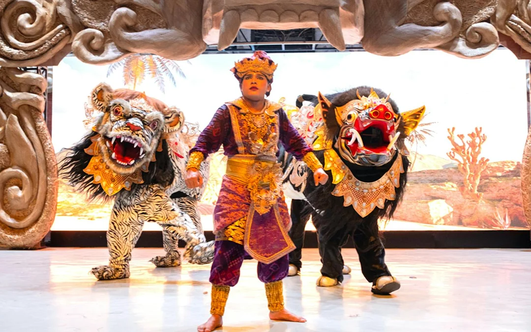 Garuda Wisnu Kencana at Night: Baraong Show Tickets Image 2