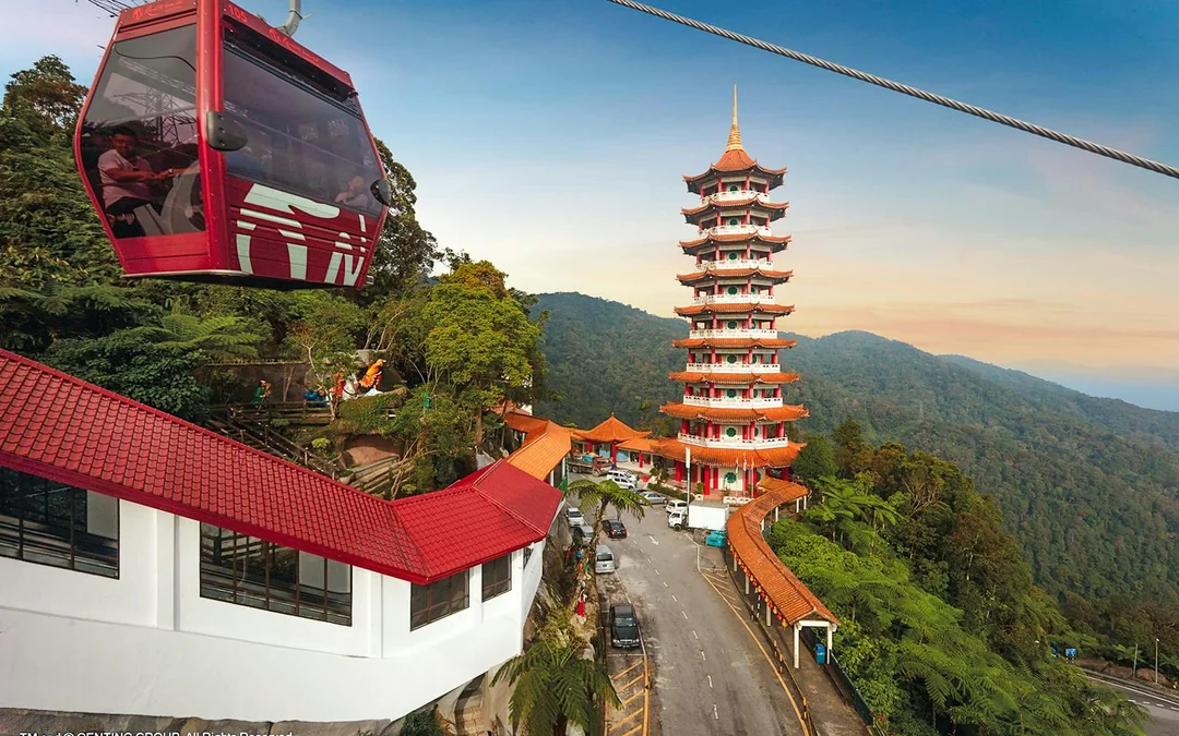 Genting Highlands Premium Outlets Cable Car & Theme Park Combos Image 5