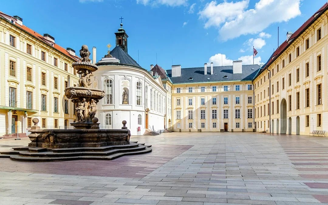 Get&Go: Prague Castle Ticket & E-Guide + Discount Vouchers Image 5