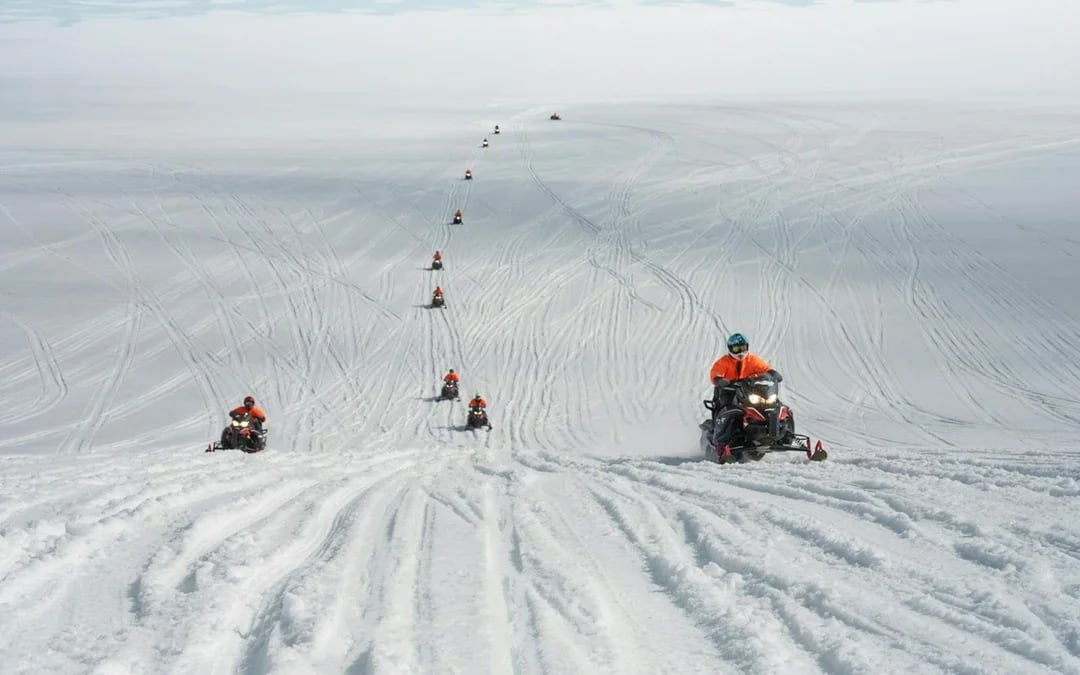 Geysir: Langjokull Glacier Snowmobile Adevnture Tour 
 Image 5