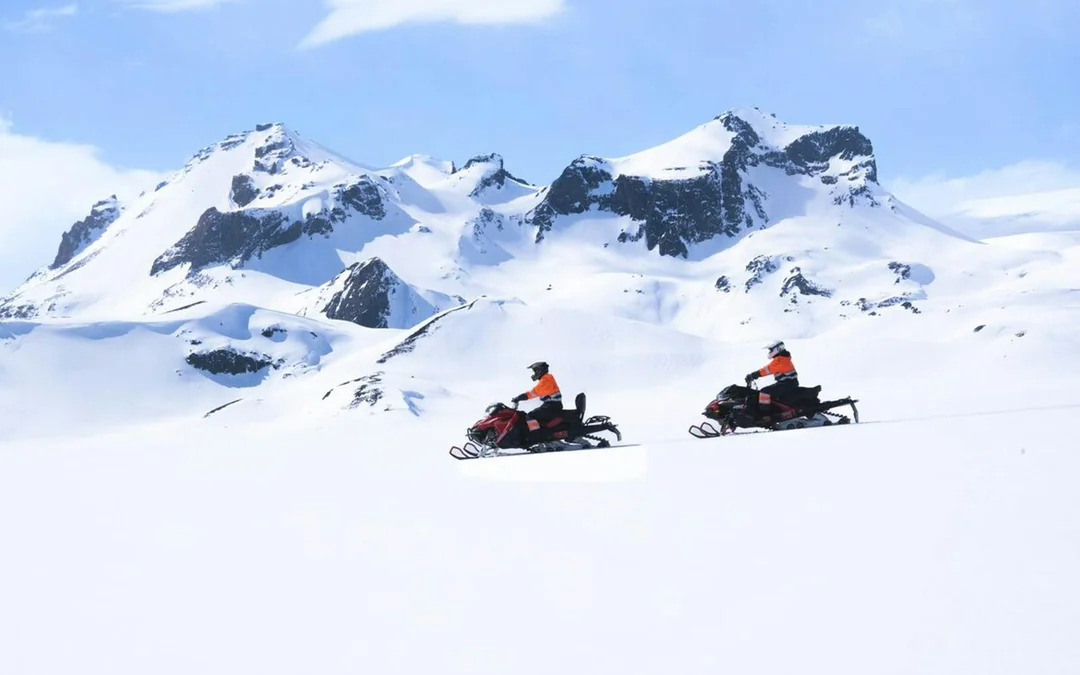 Geysir: Langjokull Glacier Snowmobile Adevnture Tour
Image 9