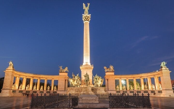 Ghosts of Budapest: Self-Guided City Exploration Game Image 1