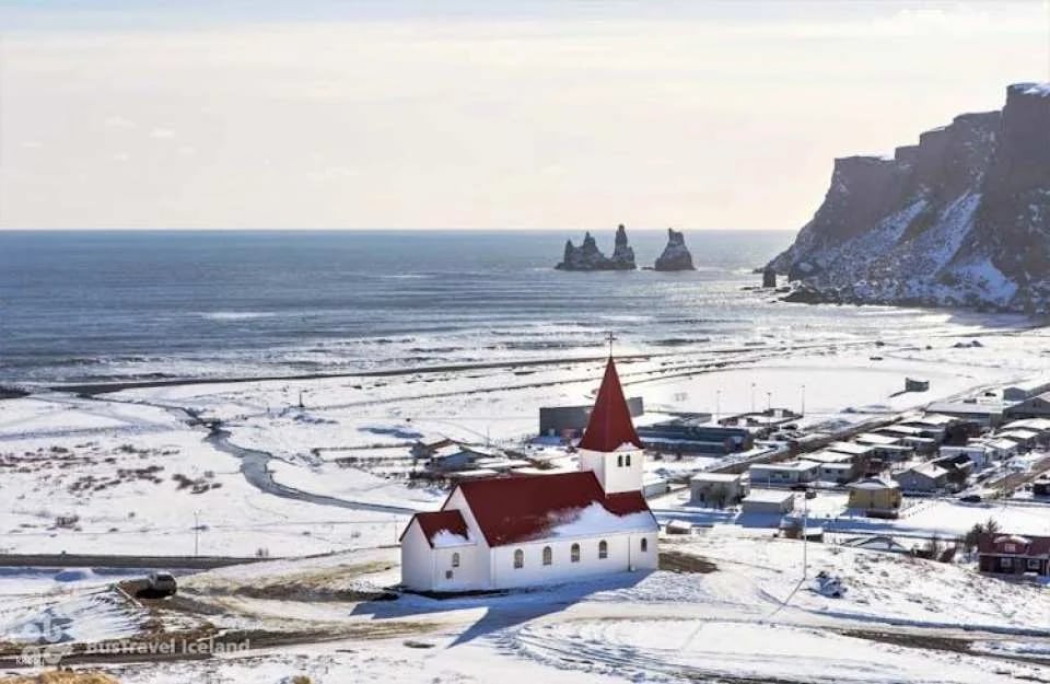 Glacier Lagoon Jökulsárlón day tour from Reykjavik