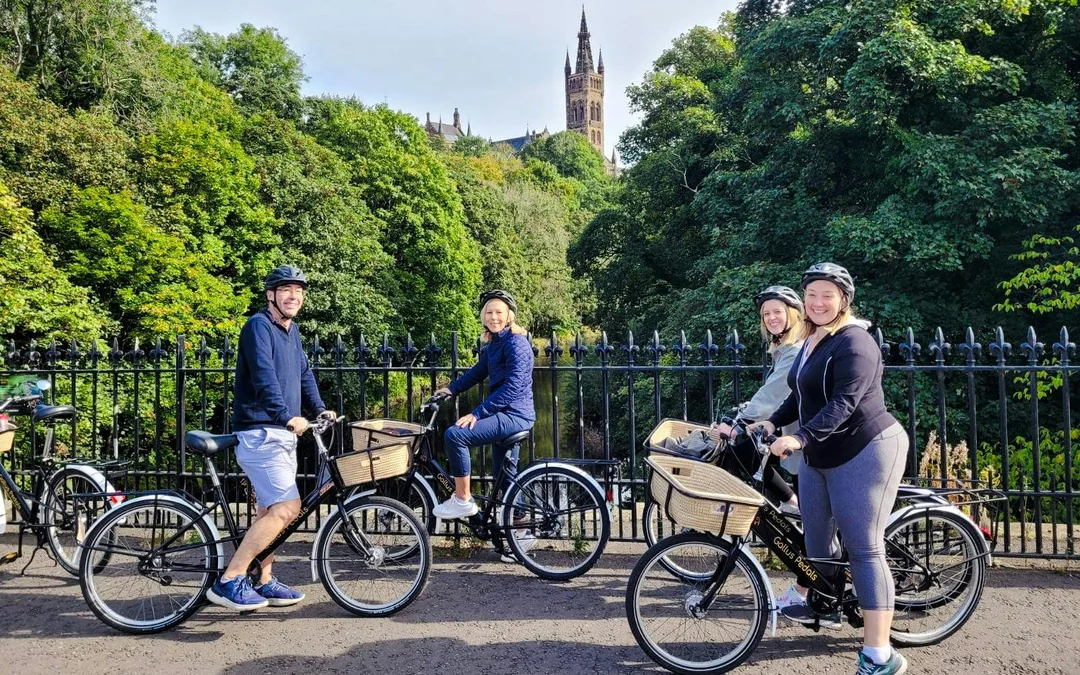 Glasgow Highlights Bike Tour Image 1