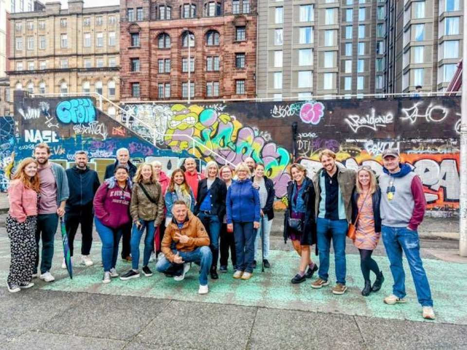Glasgow street art tour