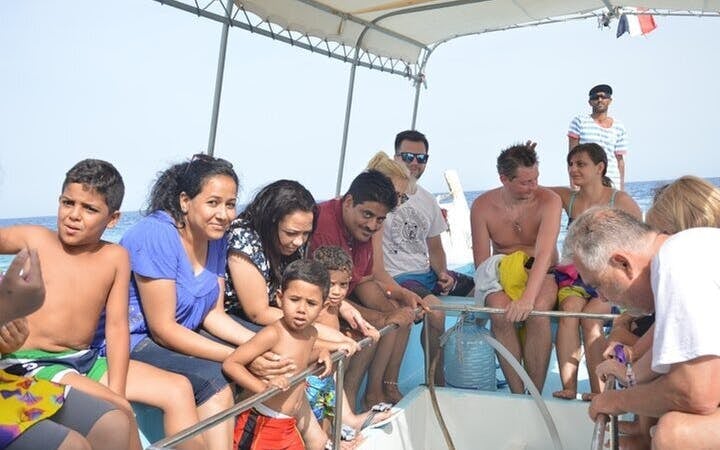 Glass Boat Sea Trip 1 hour With Parasailing - Sharm El Sheikh Image 9