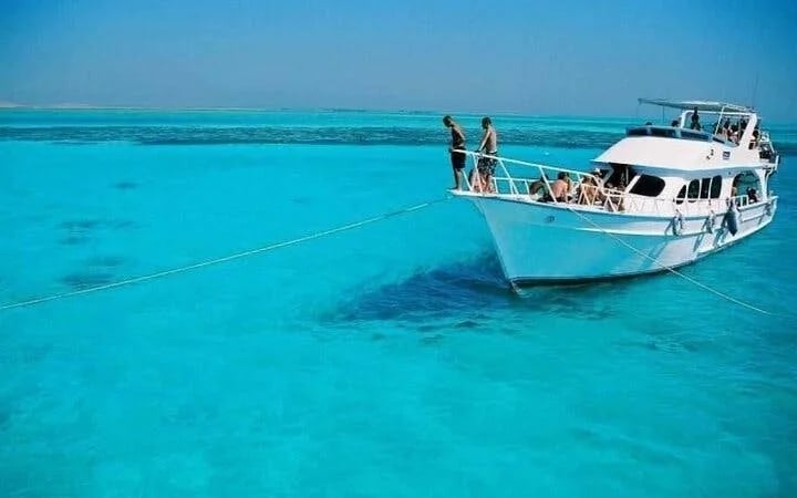 Glass Boat Sea Trip 1 hour With Transportation - Sharm El Sheikh Image 1