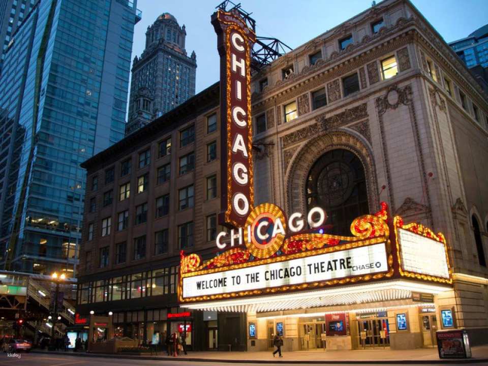 Go City | Chicago Explorer Pass (Optional Attractions)