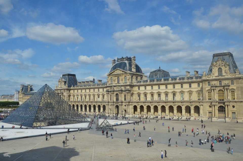 Go City: Paris Explorer Pass (Optional Attractions) | France