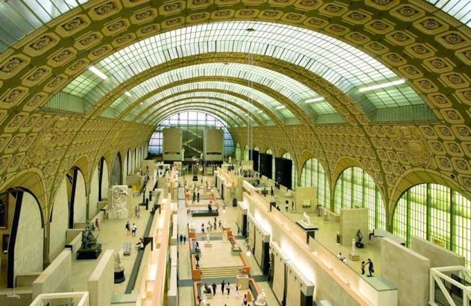 Go City | Paris Pass® Plus