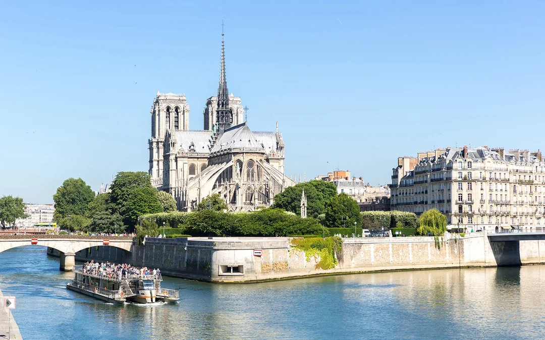 Go City Paris Pass® with Optional Paris Museum Pass: Access to 46 Attractions Image 4