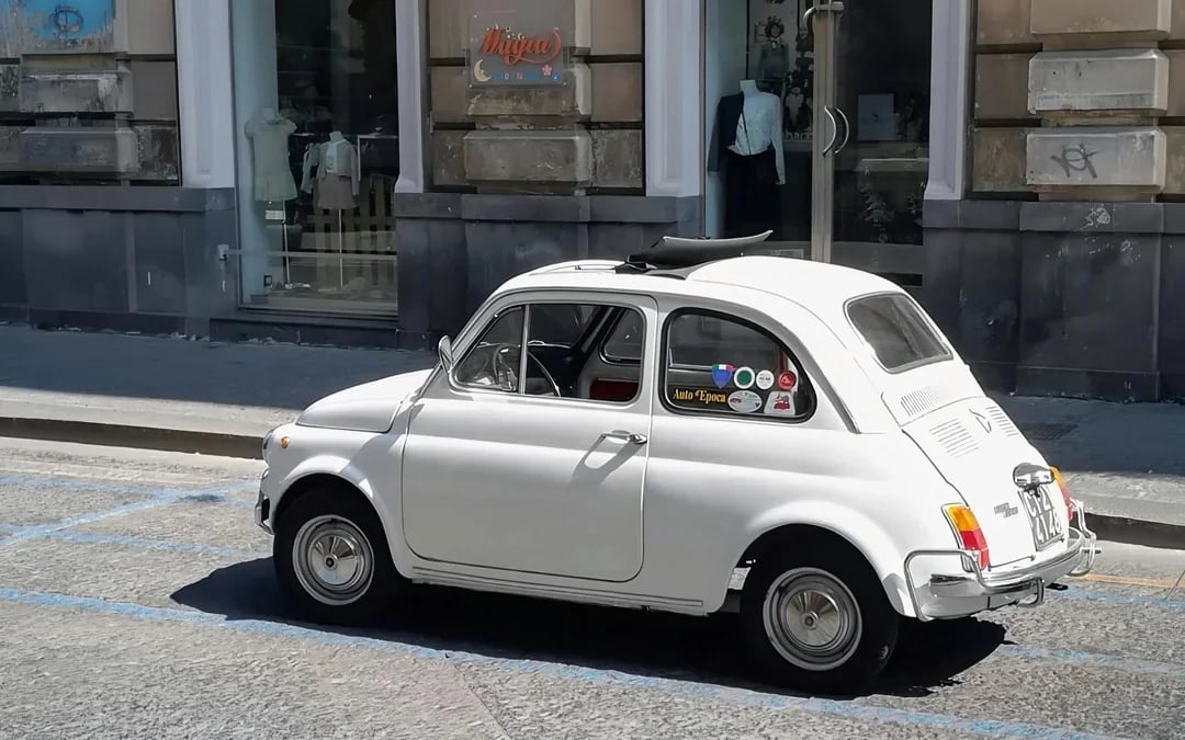 Godfather tour in a vintage car from Taormina and Giardini Naxos Image 6