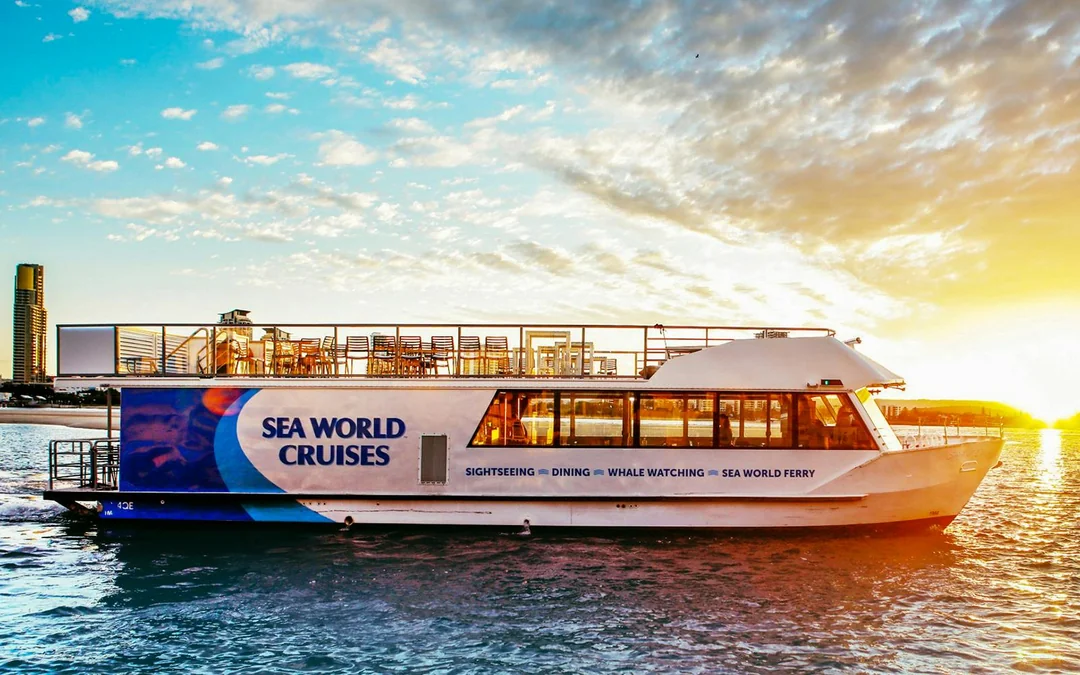 Gold Coast Sightseeing Cruise with Buffet Dinner Image 2