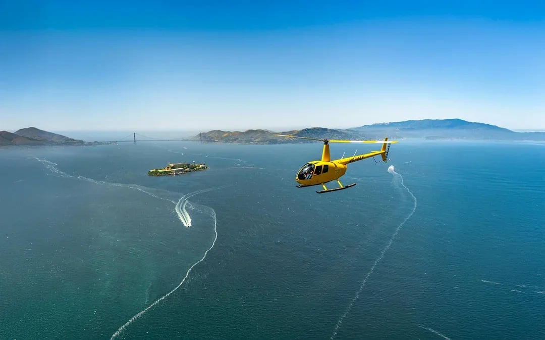 Golden Gate Helicopter Tour Image 8