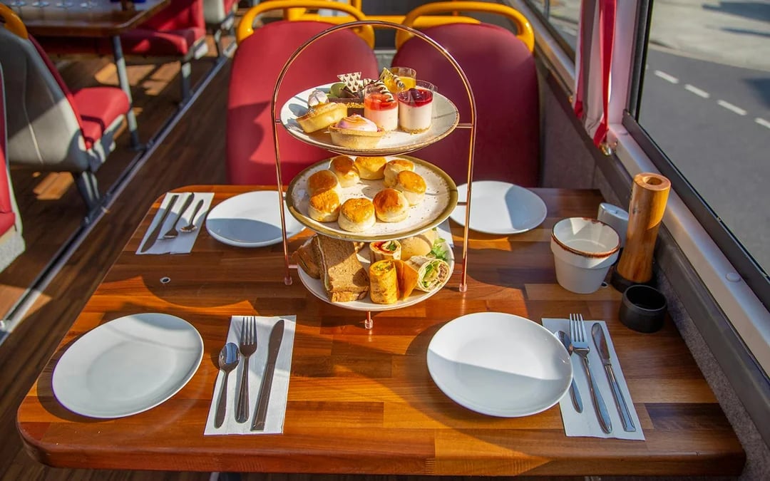 Golden Tours: Central London Afternoon Tea Bus Tour Image 3