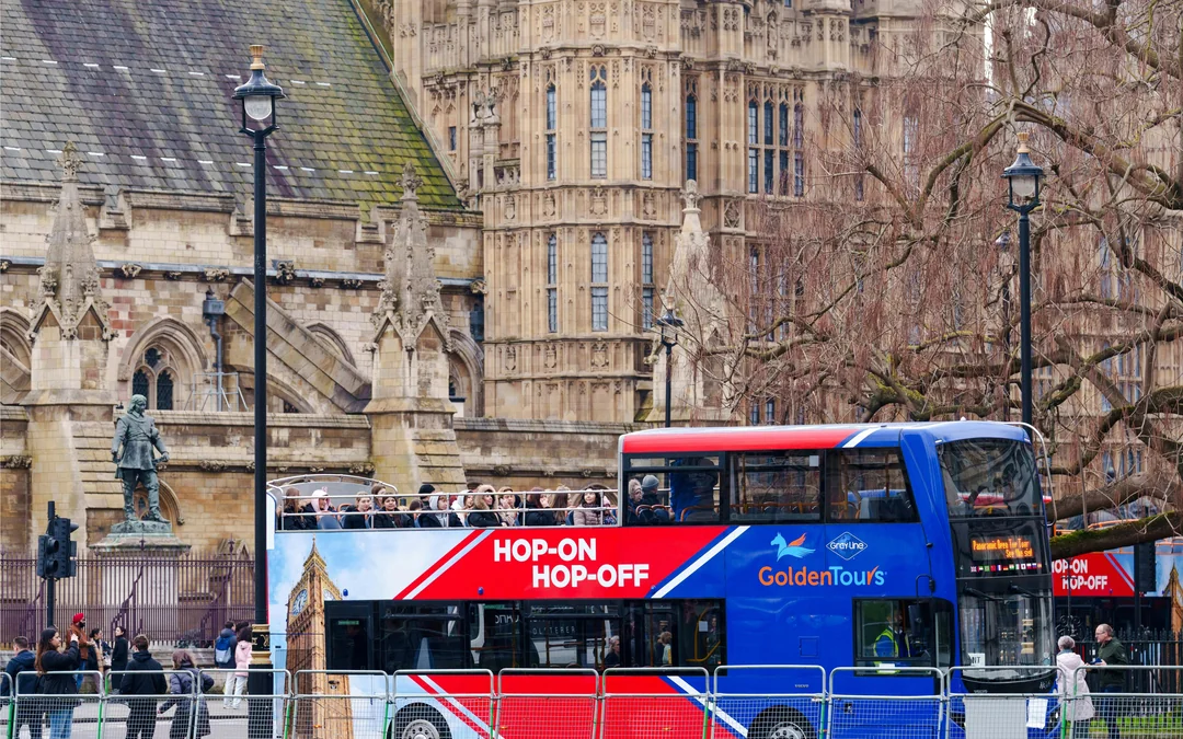 Golden Tours: London Hop-on Hop-off Bus Tour with Optional Thames River Cruise Image 3