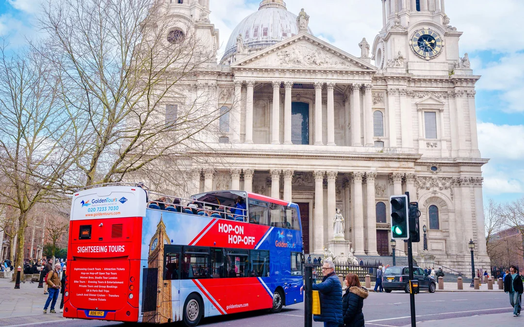 Golden Tours: London Hop-on Hop-off Bus Tour with Optional Thames River Cruise Image 5