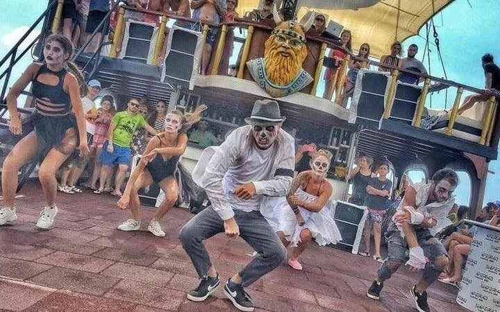 GONSTER Deluxe Pirate Boat Trip from Kemer | Lunch, Drinks & Transfer Image 3