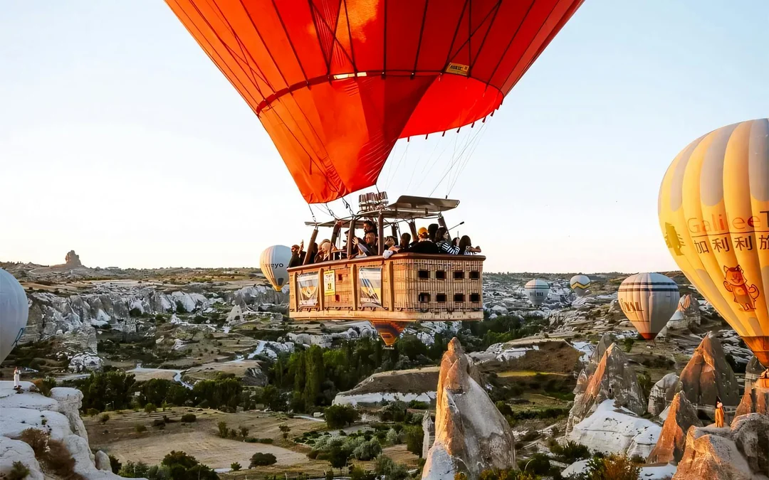 Goreme Valley Sunrise Hot Air Balloon Tour with Breakfast & Transfers Image 3