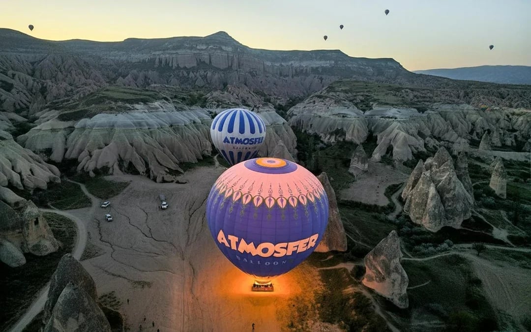 Goreme Valley Sunrise Hot Air Balloon Tour with Breakfast & Transfers Image 4