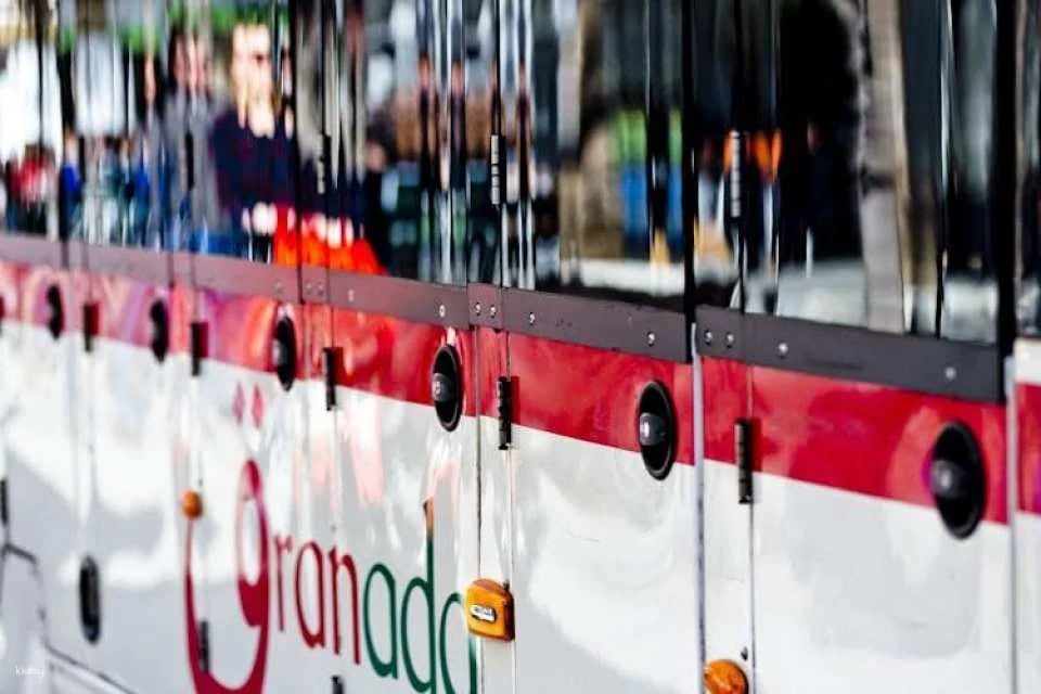 Granada hop-on hop-off tourist train