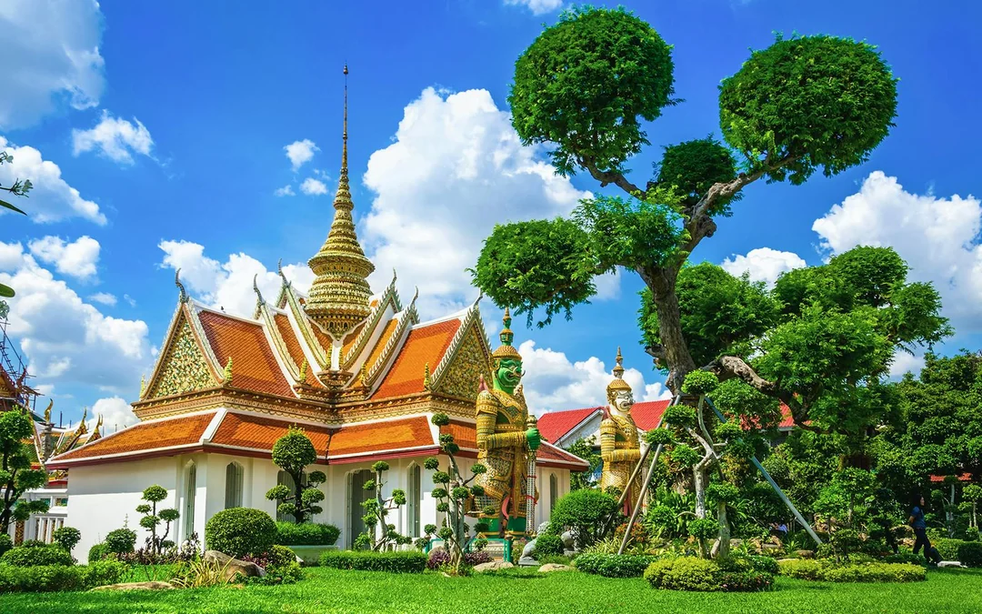 Grand Palace Skip-the-Line Tickets Image 3