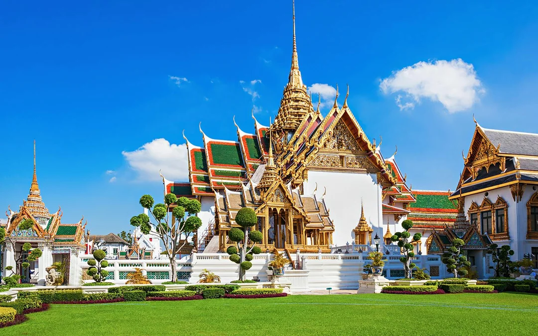 Grand Palace Skip-the-Line Tickets Image 4
