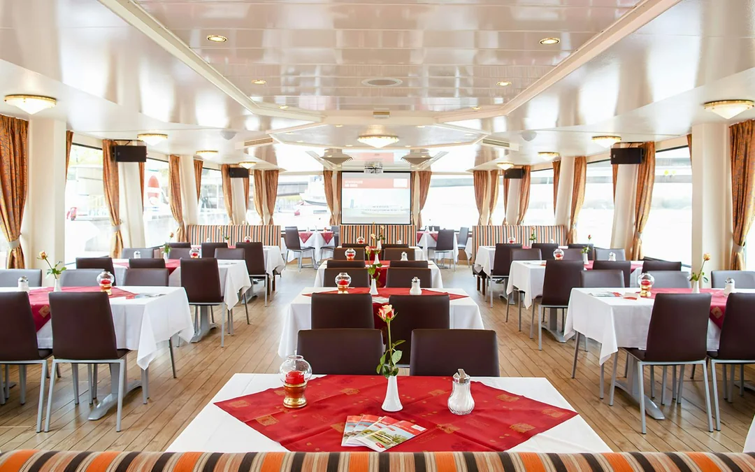 Grand Sightseeing Cruise on Danube River & Canal Image 2