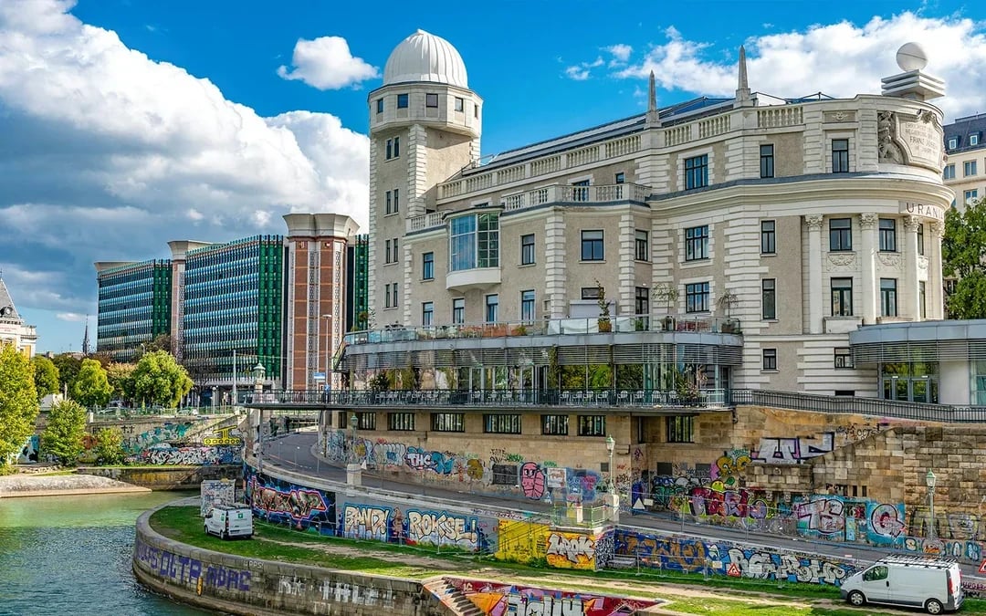 Grand Sightseeing Cruise on Danube River & Canal Image 6