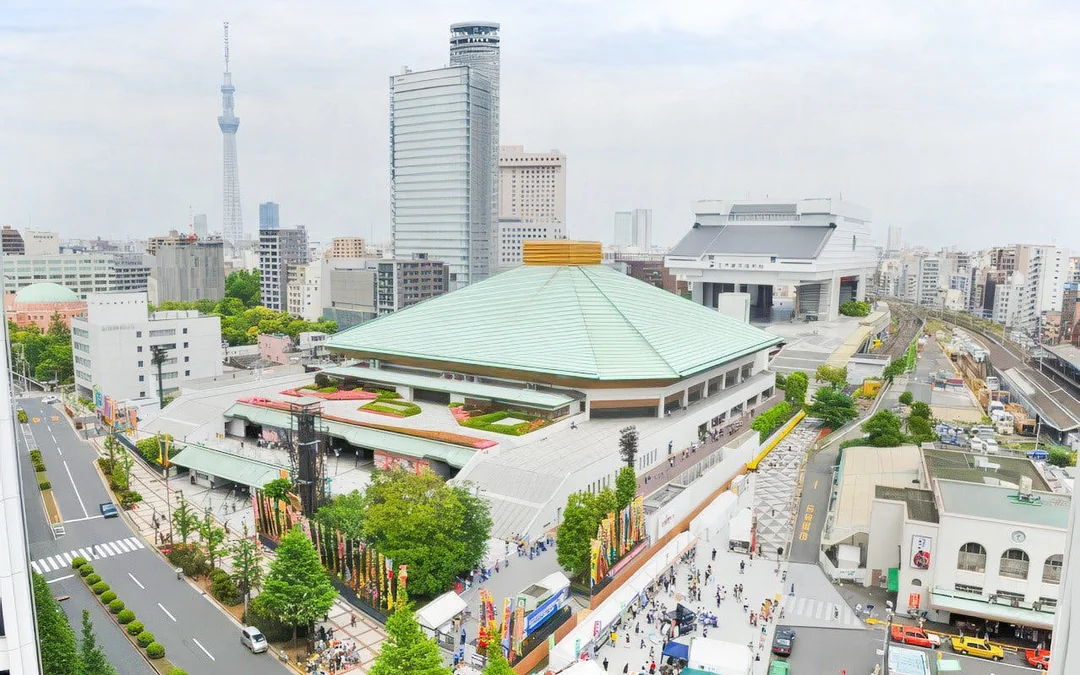 Grand Sumo Tournament with Reserved Seats & Expert English Guide · Ryōgoku Kokugikan Image 5