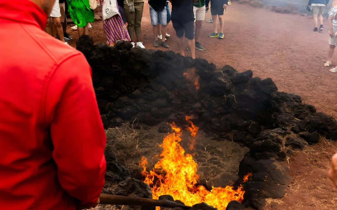 Grand Tour: Timanfaya, Lago Verde & Jameos del Agua Image 8