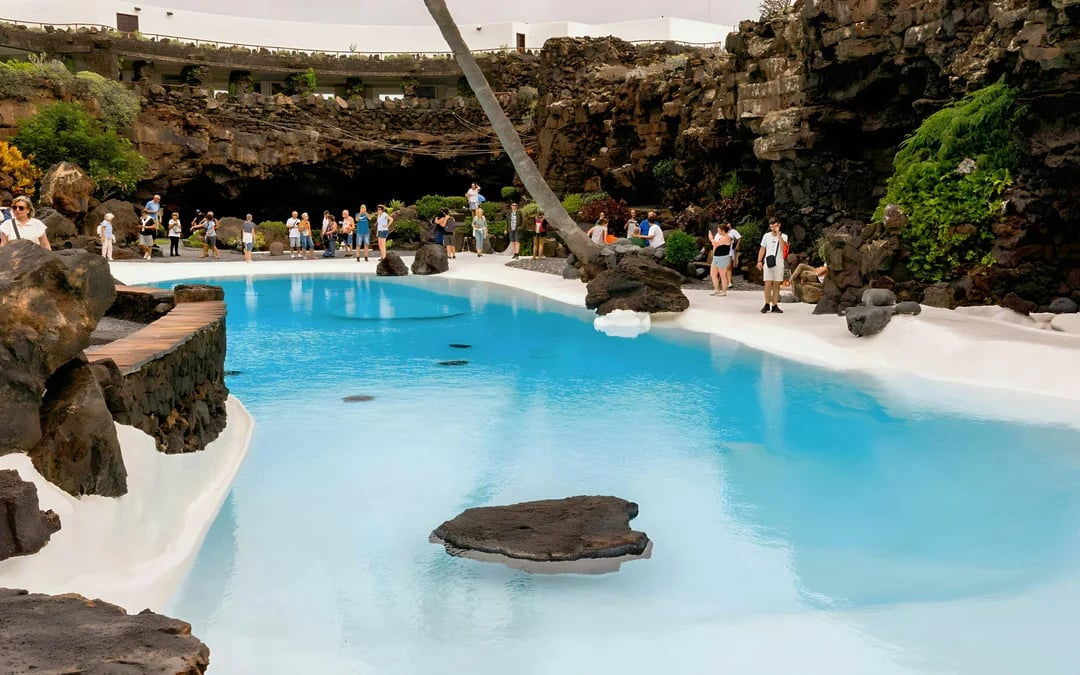 Grand Tour: Timanfaya, Lago Verde & Jameos del Agua Image 9