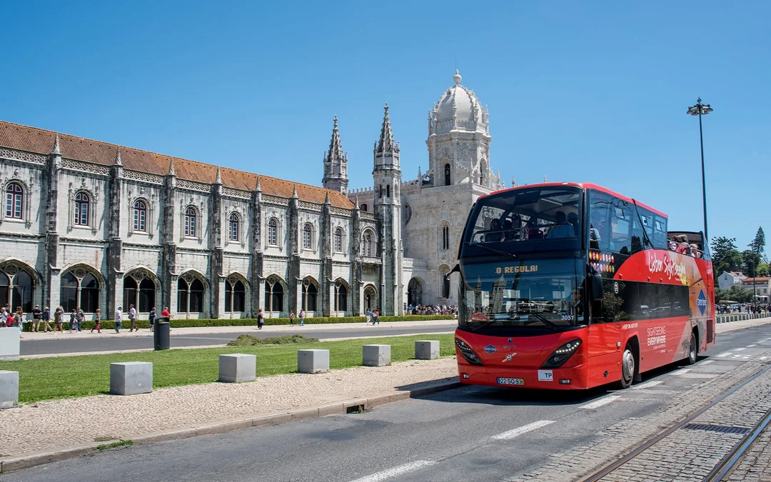 Gray Line: Lisbon Hop-on Hop-off Boat Tour Image 1