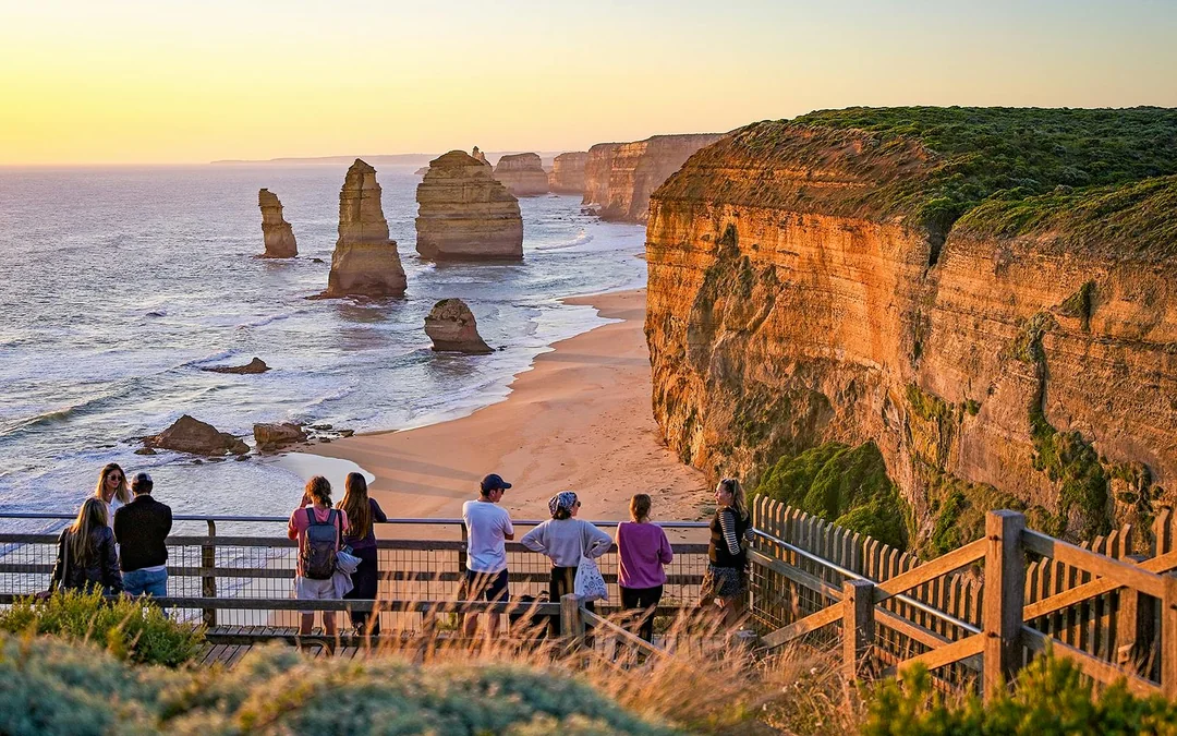 Great Ocean Road & 12 Apostles Day Tour with Classic Spots Image 1