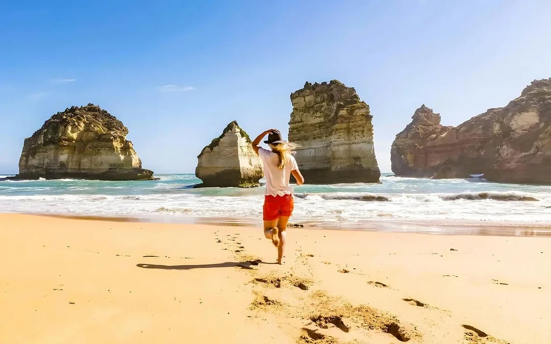Great Ocean Road Premium Coach Tour Image 1