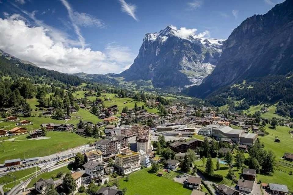 Grindelwald and Mount First full-day adventure from Zurich