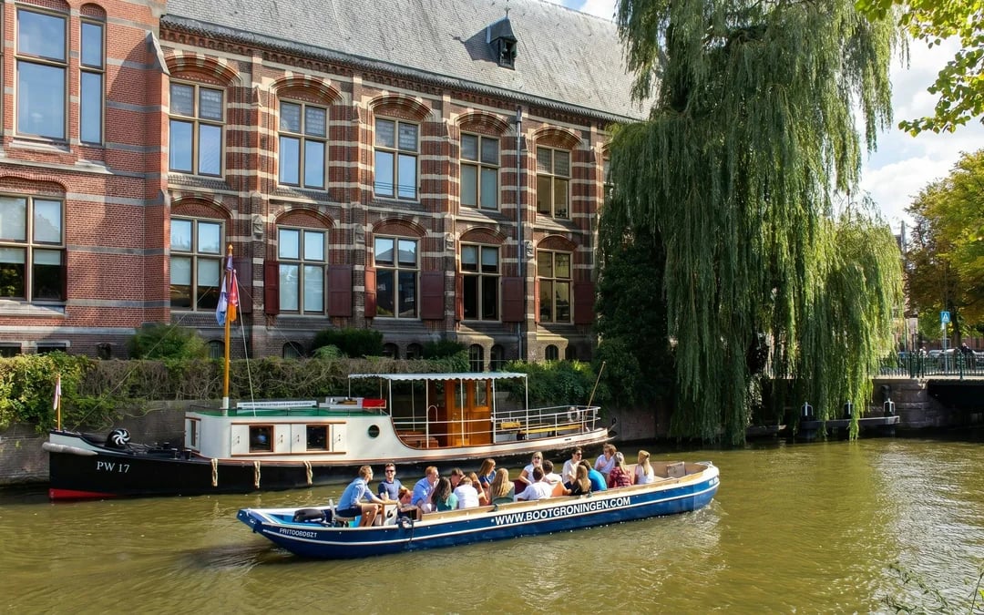 Groningen: Historical Canal Cruise Image 6