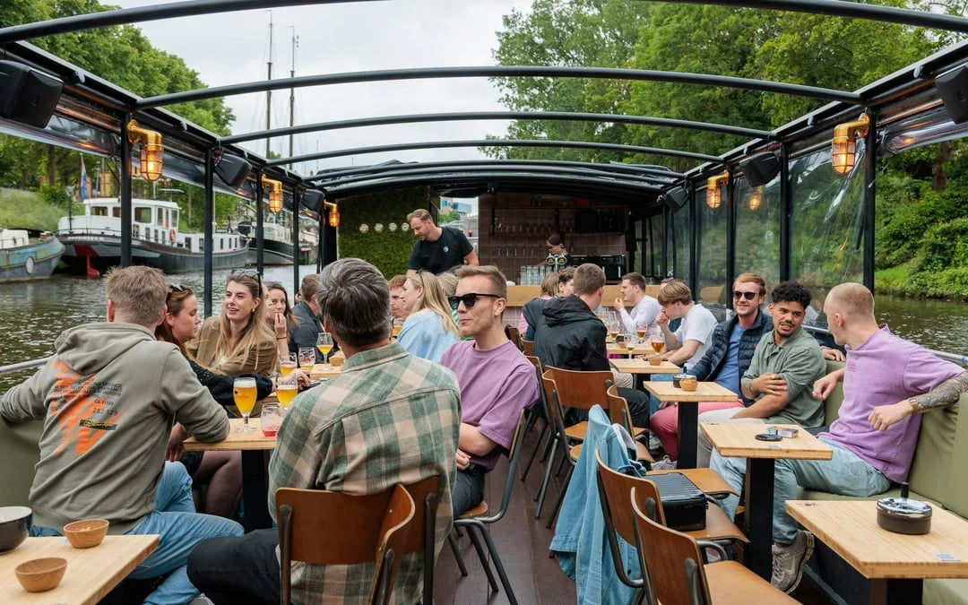 Groningen: Terrace Boat Experience with a Cozy bar Image 2