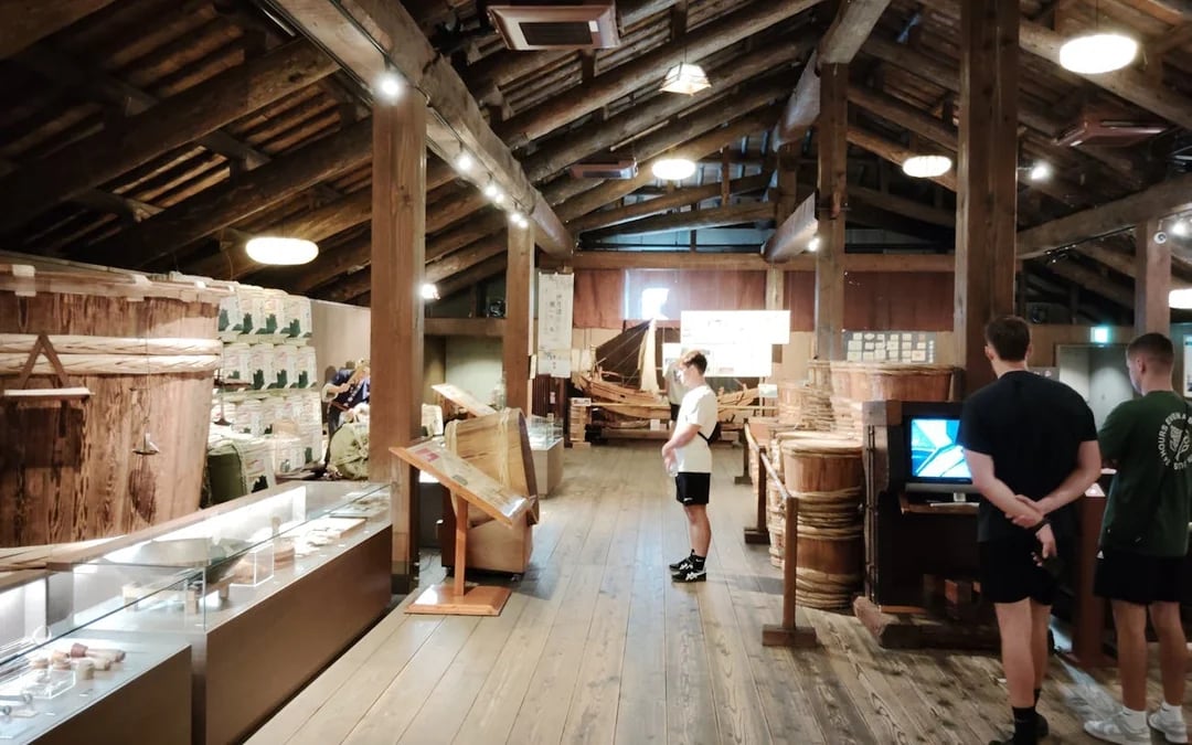 <Group Tour>Kobe: 3-Hour Sake Breweries Tour with Special Tasting Image 5