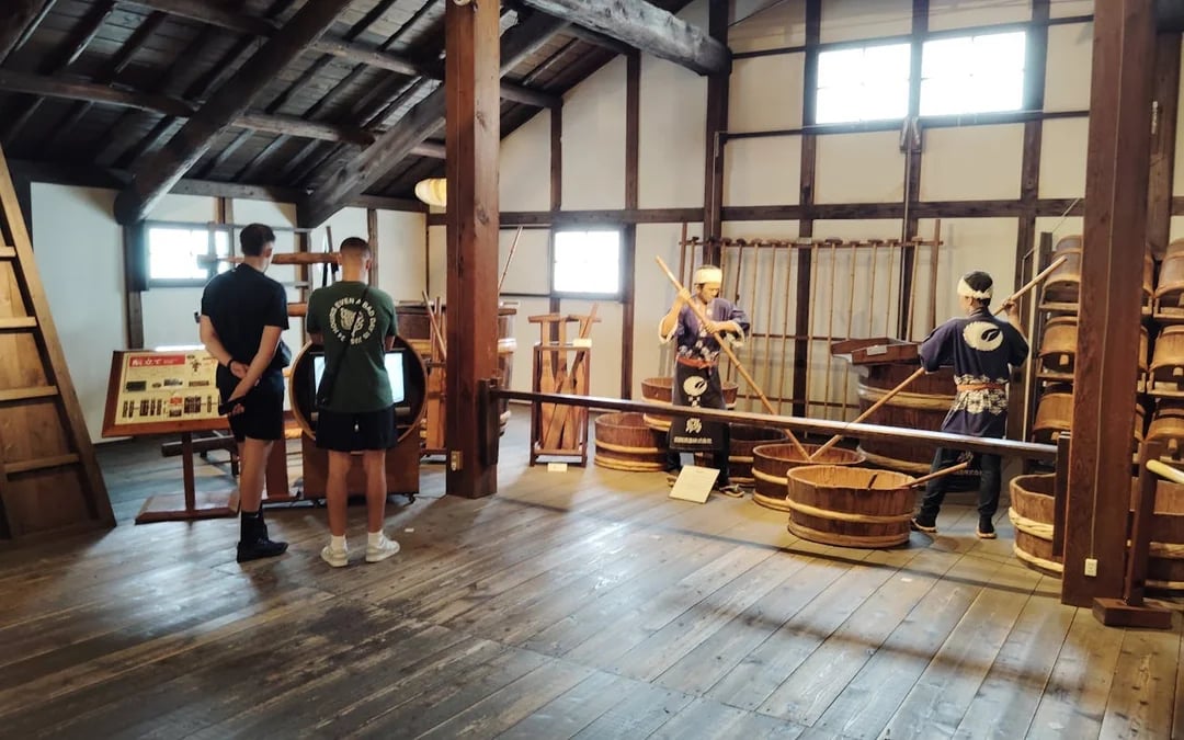 <Group Tour>Kobe: 3-Hour Sake Breweries Tour with Special Tasting Image 10