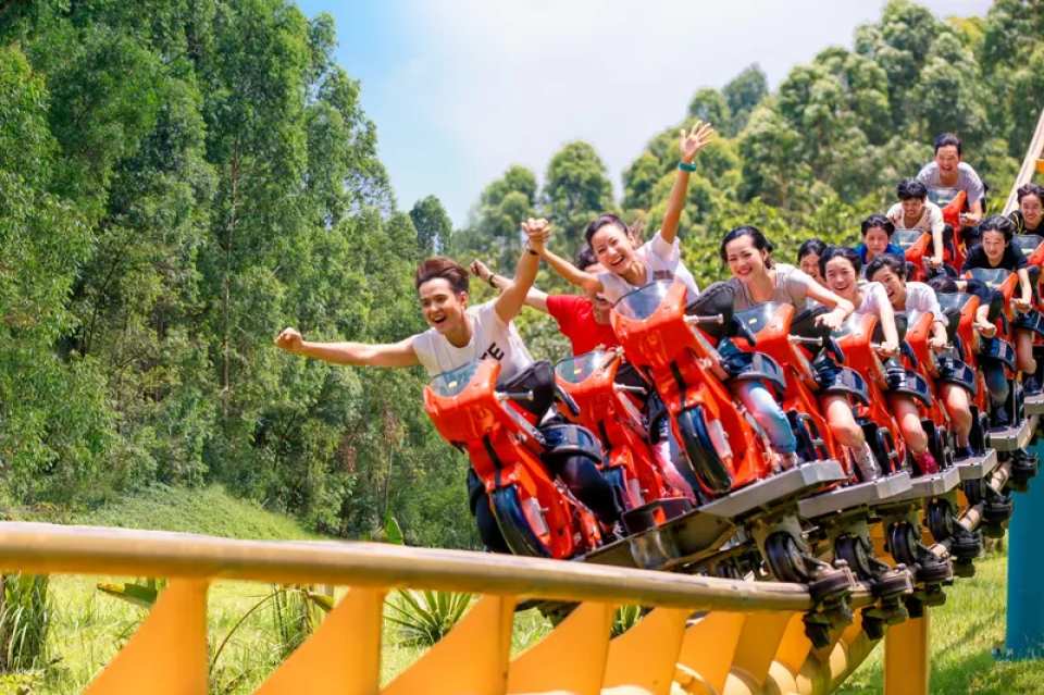 Guangzhou Chimelong Paradise Tickets | Exclusive Free AIRSIM Internet Card